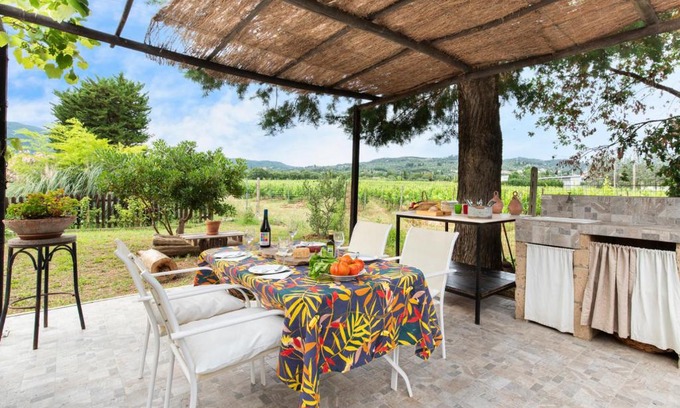 Suvereto House | Relaxing Art Beds & Garden: 9 Beds Near Sea and Thermal Baths