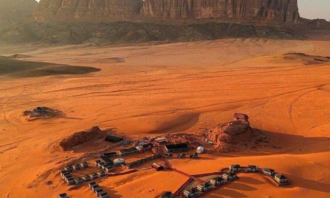 Wadi Rum Resort | Unique Art Camp Experience in Wadi Rum with Great Amenities