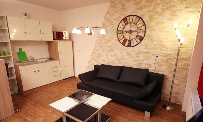 Mitte Apartment | Art City Studio Kassel 1: Ideal for Families and Pets