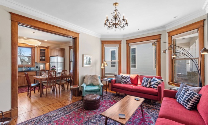 Ellis Historical District House | Classic Hotel Steps from Lake Michigan with Ocean Views
