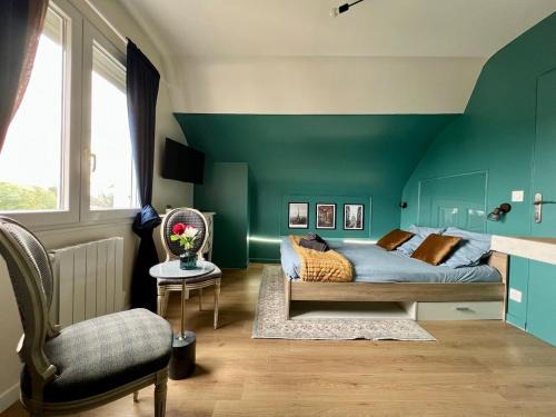 Chatellerault Apartment | Art déco lumineux & confort en plein centre - Studio Paris