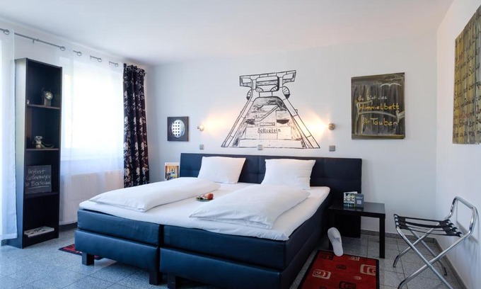 Stadtkern Hotel | Pet-Friendly Retreat at art Hotel Körschen - Rated 8/10