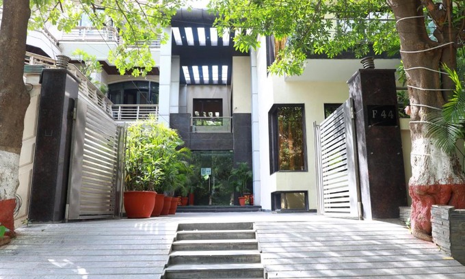 South City I Hotel | Explore Art India Hotels: Wheelchair Accessible & Family-Friendly