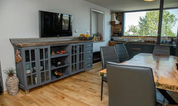G.K. Bratya Miladinovi Apartment | Elegant ART LUXURY Apartment - 4-Star, Family-Friendly Stay