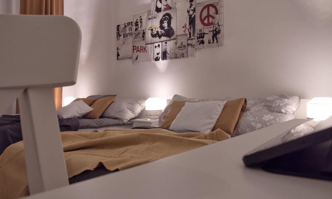 Nibelungen-Viertel Apartment | Historic Art Nouveau Apartment in Family-Friendly Vienna