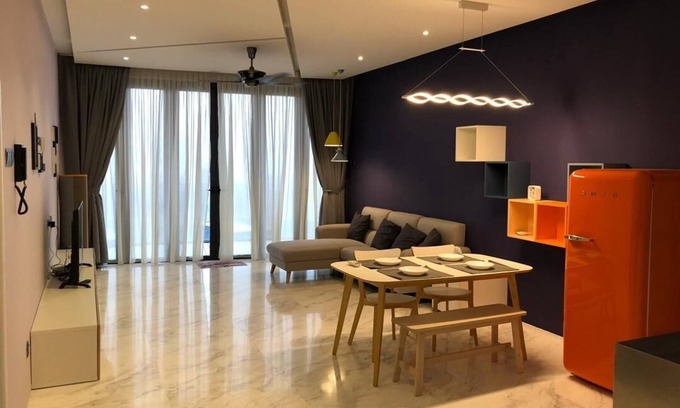Gelugor Apartment | Modern 3-Bedroom Oasis with Pool & Ocean View Near USM