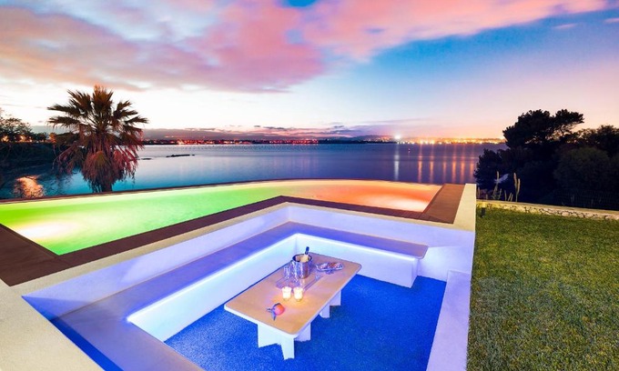 Syracuse Villa | Relax at Artemare: Oceanfront Oasis with Pool Access