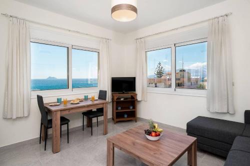 Neo Kalamaki Apartment | Relax at Artemis House: Scenic Sea & Mountain Views