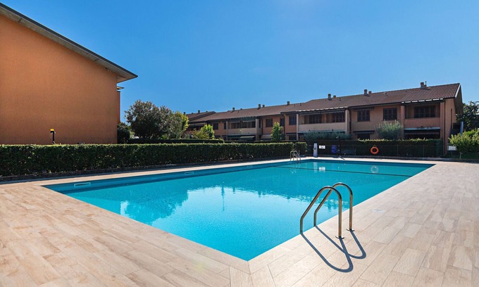 Colombare Apartment | Family-Friendly Artemisia 10 Apartment with Pool & Breakfast