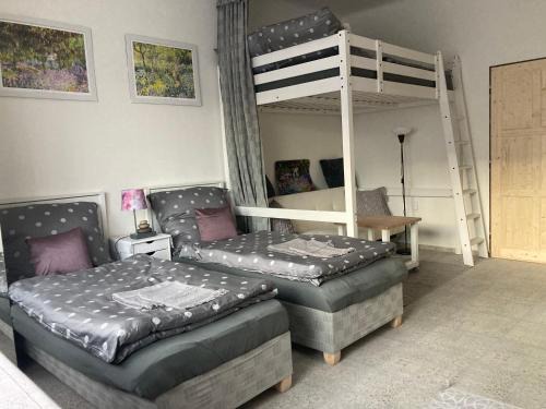 Plzen 2-Slovany Apartment | Stylish ARTep Apartment - Rated 8.8, Child Friendly Stay