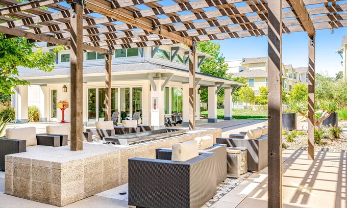 Santa Barbara House | Artful Townhome Near Parks with Pool & Hot Tub - 10/10 Rated