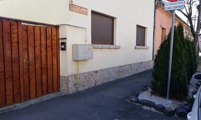 Timisoara House | Top-Rated Arthouse Lucrezia Room nr. 4 with Family Amenities