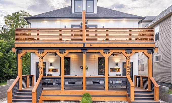 Mapleton/Fall Creek House | Artisan Oasis-Hot Tub | Fire Pit 8BD Whole House
