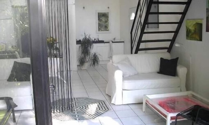 Pignan Cabin | Tranquil Artist's House with Pool & Mediterranean Garden