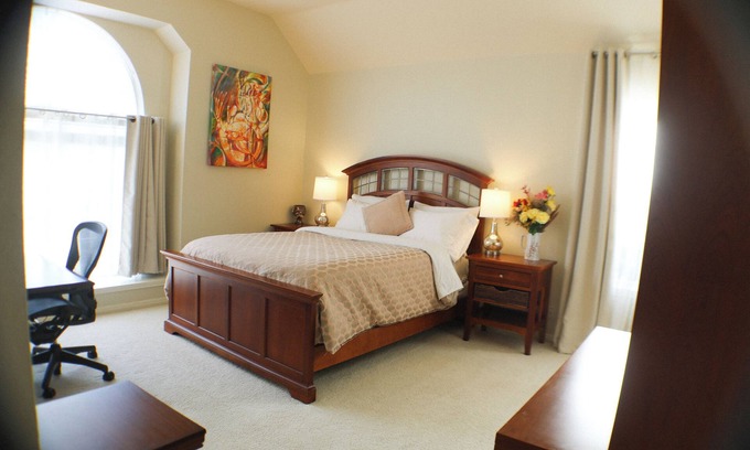 Round Rock House | Artistic 1-bedroom in a house - Bliss in a heavenly retreat