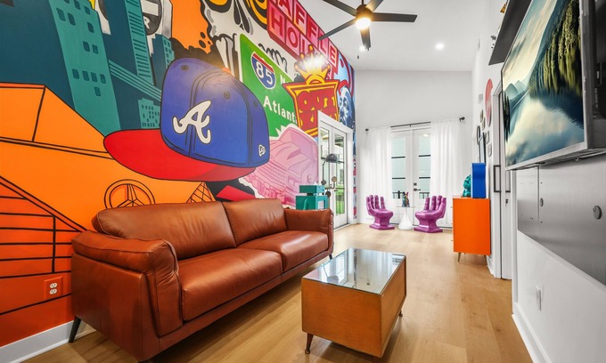 Union City House | Artistic Retreat 10 min to Airport & near Downtown