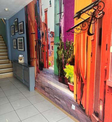Hateg House | ArtMotel & Bistro: Guest Rated 9/10 with Family-Friendly Perks