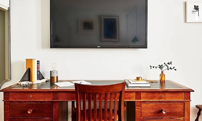 Adams Morgan Hotel | Experience Arts & Nature: Pet-Friendly DC Suite Oasis