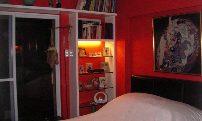 Las Pinas Condo | Artistic 2BR Suite with Pool & Spa - Guest Rated 10/10