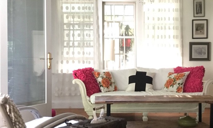 Bristol Cottage | Eclectic Boho Cottage with Ocean View & Breakfast Included
