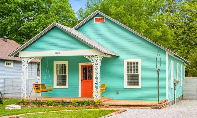 St. Elmo Improvement League House | Artsy Retreat in Chattanooga: Steps from Rock City & More!