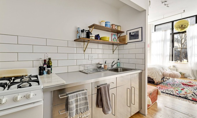 Bushwick Apartment | Unique Bushwick Loft: Explore Shopping, Dining & Nightlife