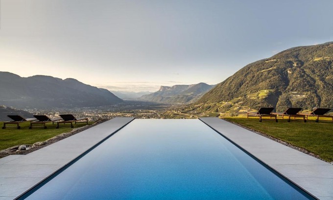 Tirolo Cabin | Experience Arua Private Spa Villas: Rated 9.8 with Pool & Ocean Views