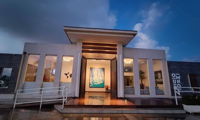Palm Beach Hotel | Artistic Escape at Aruba Boutique & Art Hotel - 9.6/10 Rating