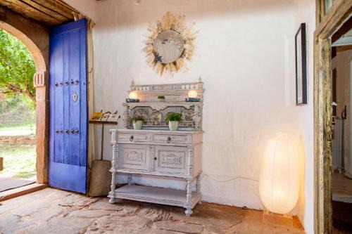 Pradorrey Apartment | Pet-Friendly Retreat at Arzipreste I Casa del Cura