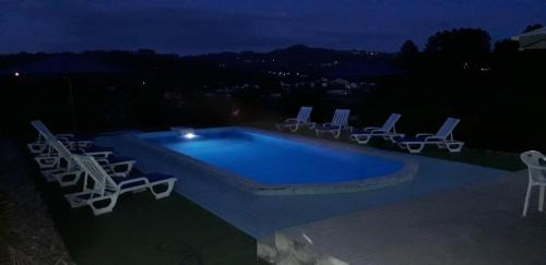 Travanca House | Experience Oceanfront Bliss at Casinhas dos Avós