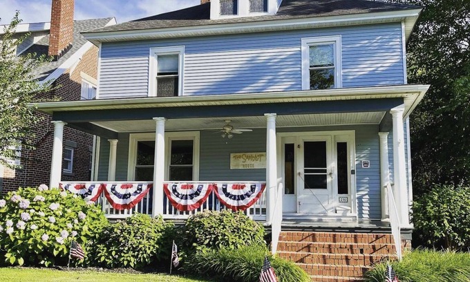 Cape Charles House | HGTV Featured 4 BR Beach Haven with Ocean Views & Golf Cart
