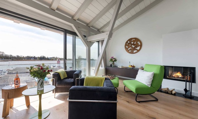 Waase House | Experience AS1A - Old Barn with Spa & Pet-Friendly Comfort