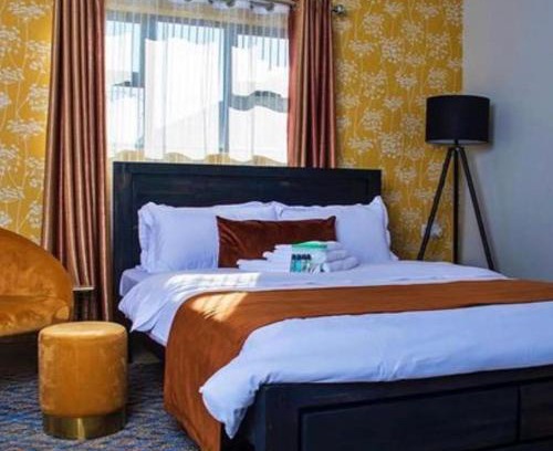 Jwaneng Bed & Breakfast | Family-Friendly Ascentia BnB: A Great Place to Stay!
