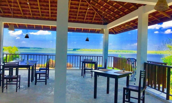 Rekawa Hotel | Ocean View Escape at Ashansa Lagoon Resort - Rated 10/10