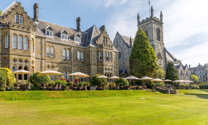 Wych Cross Hotel | Discover Ashdown Park Hotel & Country Club with Spa and Pool