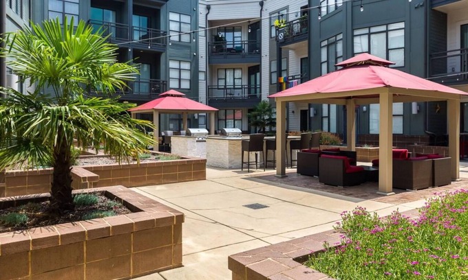 First Ward Apartment | Convenient Stay: 10 Min Walk to Epicentre with Wifi