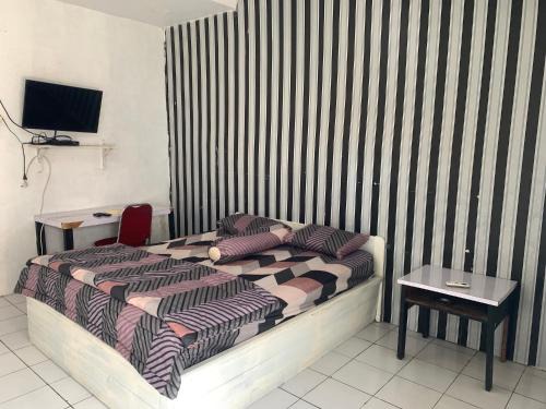Pangkalan Bun House | Budget-Friendly Asoka Guest House: Pet Friendly & Breakfast
