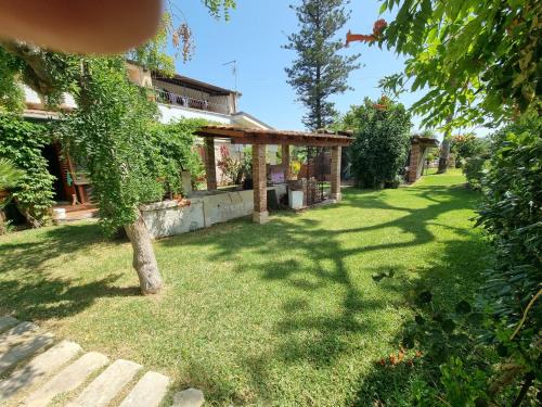Ognina Bed & Breakfast | Pet-Friendly B&B Asparano with Oceanfront Pool & Breakfast