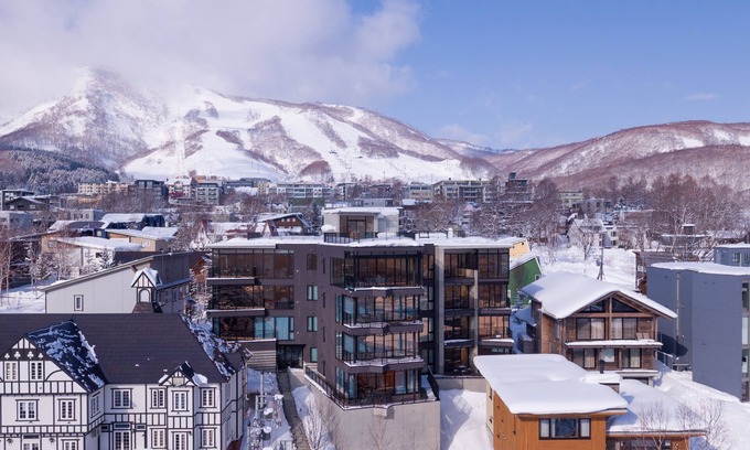 Hirafu Apartment | Experience Aspect Luxury Apartments: Rated 10/10 with Family-Friendly Amenities
