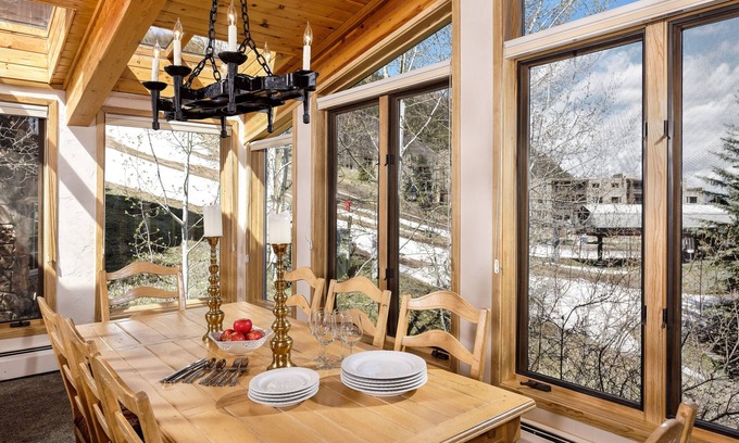Aspen Condo | Experience Aspen Alps: 4-Star Stay with Spa & Pool