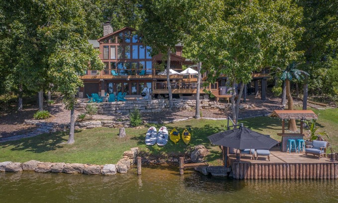 Innsbrook Ski Chalet | Unforgettable Stay at Aspen Shores with Oceanfront Views!