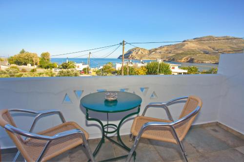 Aspous Apartment | Oceanfront Aspous Studios: Pet Friendly & Highly Rated!