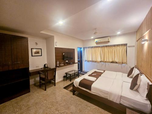 Malad East Hotel | Family-Friendly Stays at Astha Residency, Rated 7.1/10