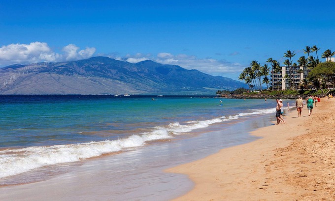 Kihei Hotel | Relax at Aston at the Maui Banyan with Ocean Views & Pool