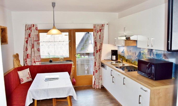 Oberau Wildschonau Apartment | Cozy Astoria Appartements with Ocean View & Pet Friendly