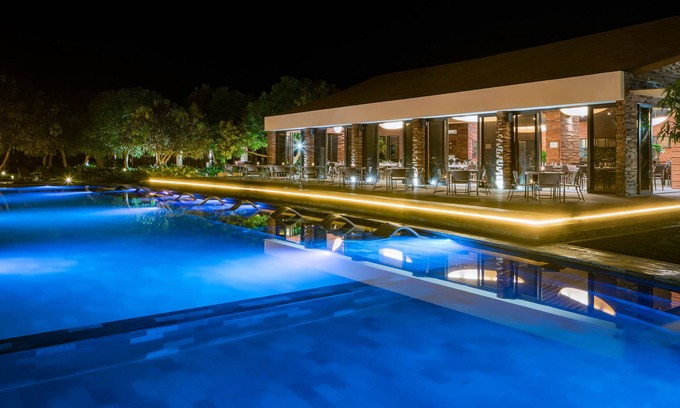 Puerto Princesa Resort | Discover Astoria Palawan: 4-Star Comfort with Pool & Spa