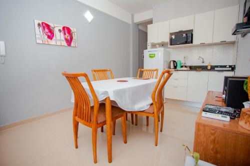 Asuncion Apartment | Convenient Asuncion Soho - Family-Friendly Getaway