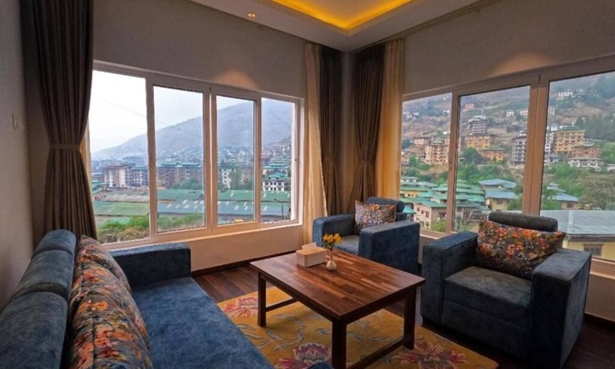 Thimphu House | Elegant Asura Hotel Presidential Suite for Family Getaways