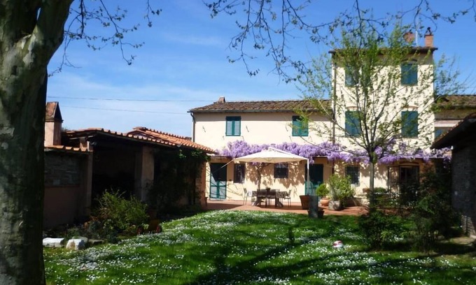 Lucca House | Experience Tranquility Near Lucca's Historic Wonders