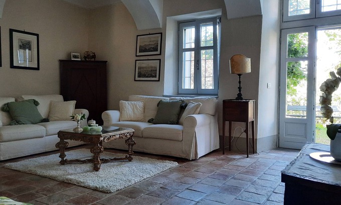 Monchiero House | Discover Tranquility at the Gateway to Langhe Village